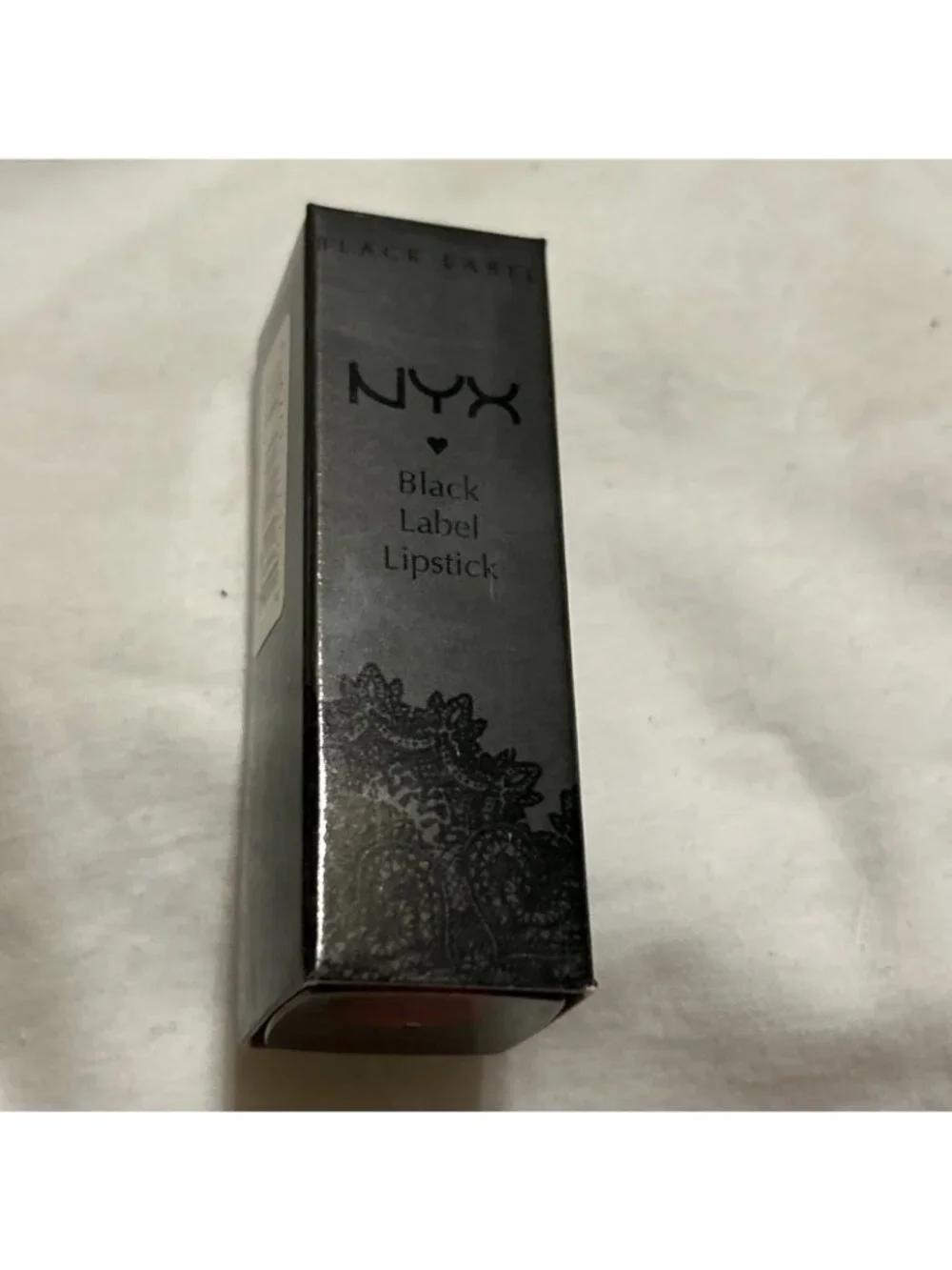 NYX bll138 ruby
